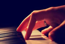 手机用什么软件看股票好:股票软件app十大排名-蔚来二季度营收增长9% 李斌：四季度锚定月销5万台目标